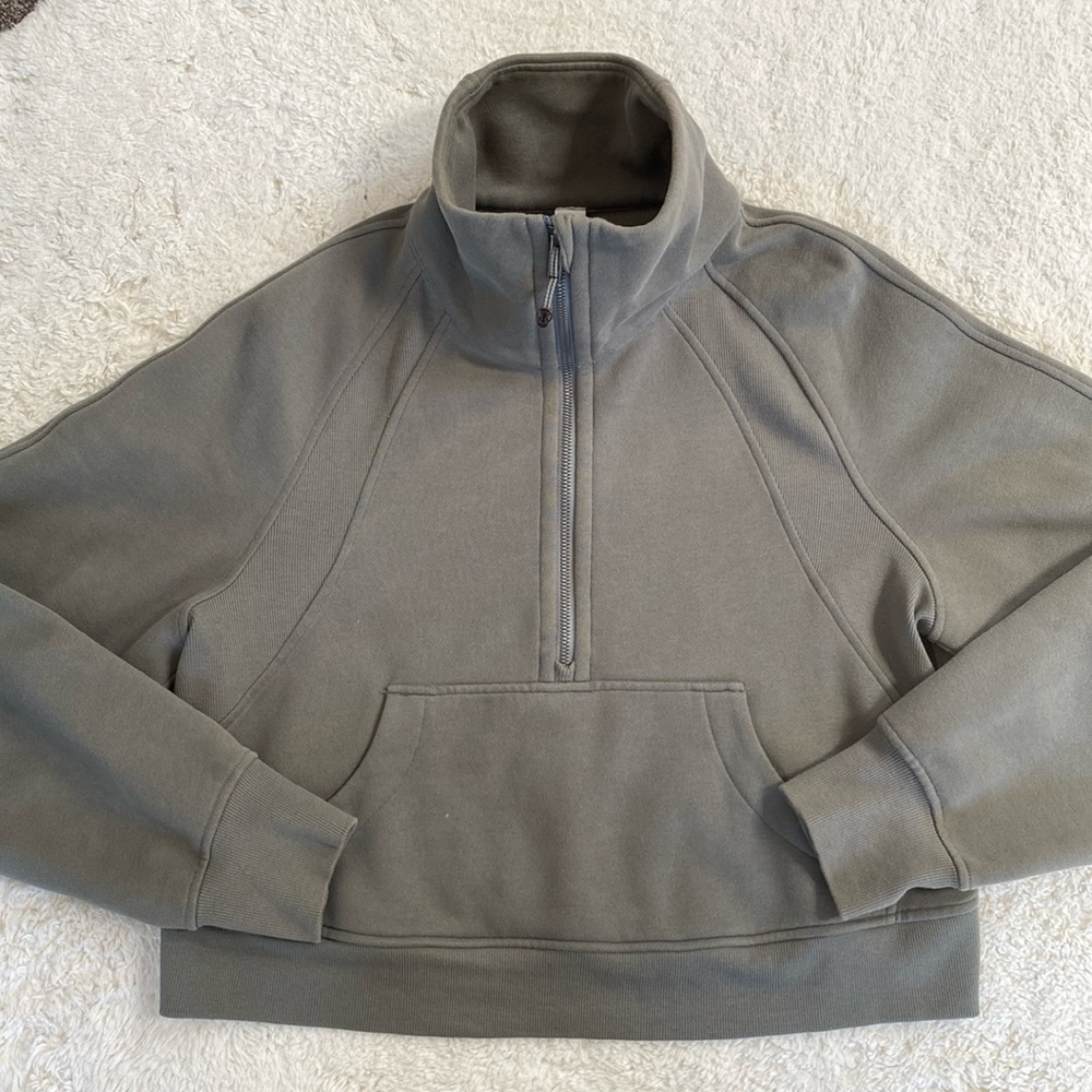 ❤️ Lululemon Scuba Oversized Half Zip Funnel Size XS/S in Grey Sage NWT